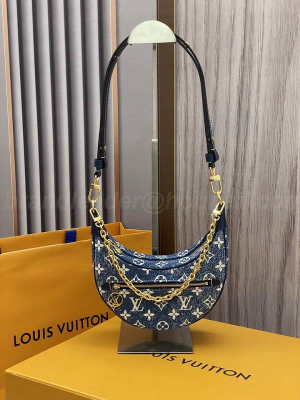 LV Handbags 152